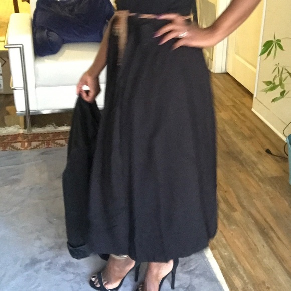 Long Black Skirt - Pleated when worn - Picture 3 of 8